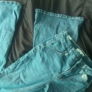 Women's Blue Jeans